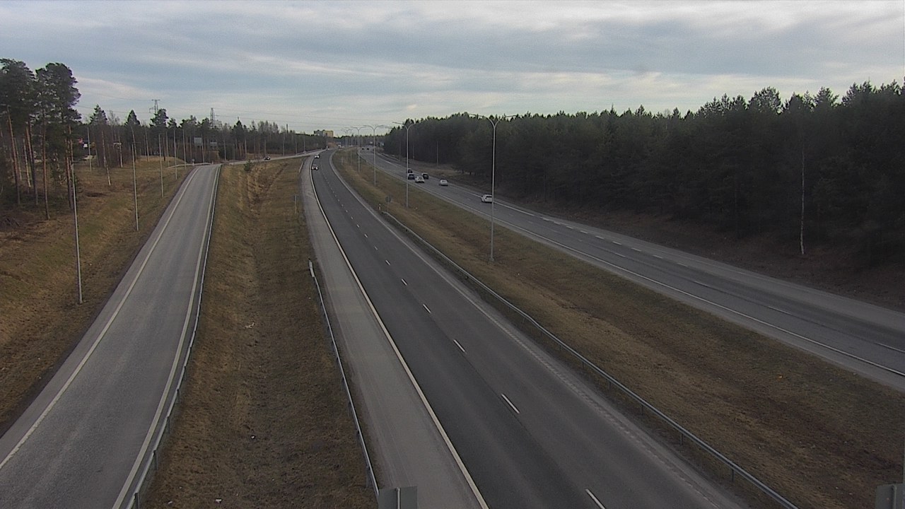Weather Camera Image Väg 4 Oleåborg, Pateniemi, Oulu, Pohjois-Pohjanmaa