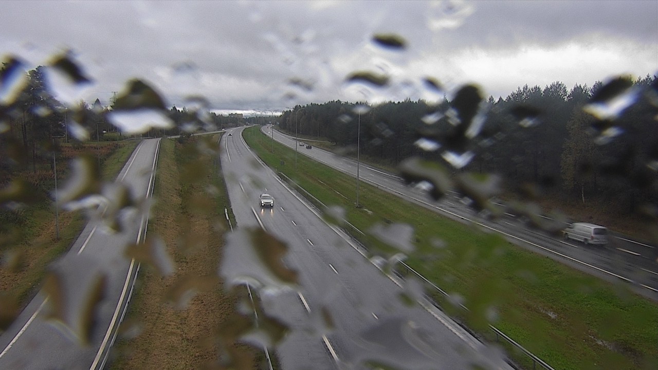 Weather Camera Image Väg 4 Oleåborg, Pateniemi, Oulu, Pohjois-Pohjanmaa