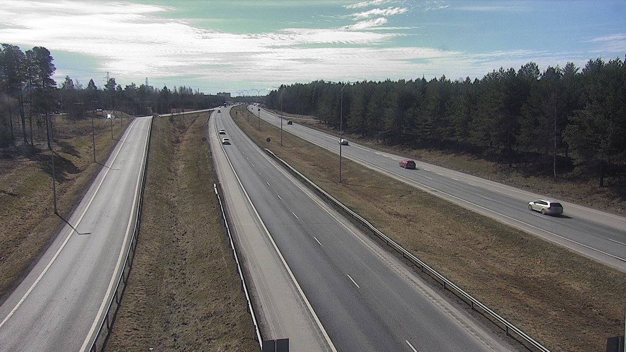 Weather Camera Image Road 4 Oulu, Pateniemi, Oulu, Pohjois-Pohjanmaa