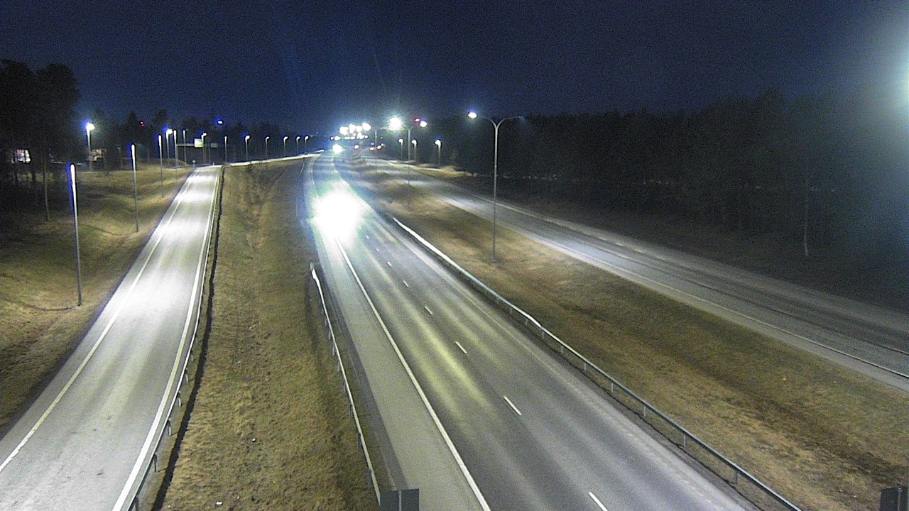 Weather Camera Image Väg 4 Oleåborg, Pateniemi, Oulu, Pohjois-Pohjanmaa