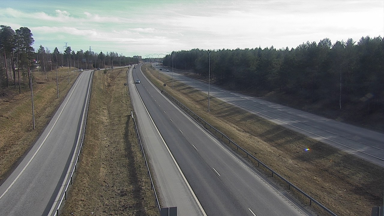 Weather Camera Image Väg 4 Oleåborg, Pateniemi, Oulu, Pohjois-Pohjanmaa