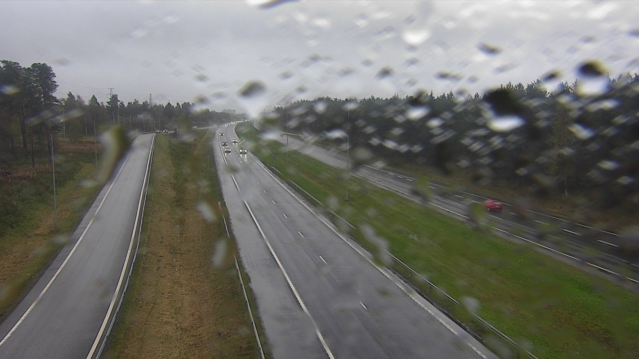 Weather Camera Image Väg 4 Oleåborg, Pateniemi, Oulu, Pohjois-Pohjanmaa