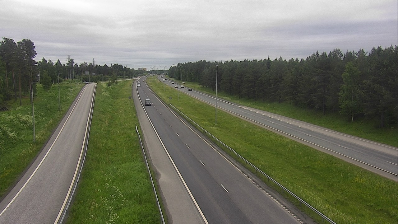 Weather Camera Image Road 4 Oulu, Pateniemi, Oulu, Pohjois-Pohjanmaa