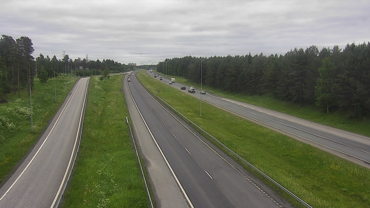 Weather Camera Image Road 4 Oulu, Pateniemi, Oulu, Pohjois-Pohjanmaa