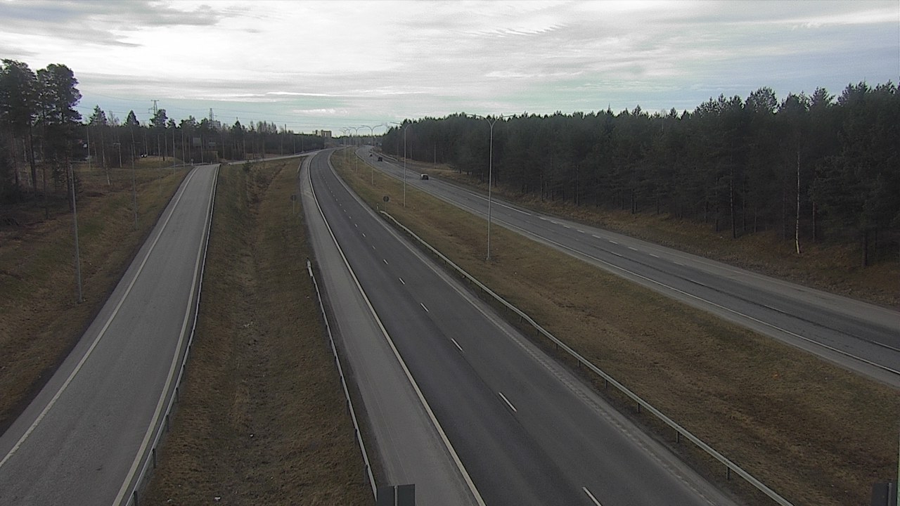 Weather Camera Image Road 4 Oulu, Pateniemi, Oulu, Pohjois-Pohjanmaa