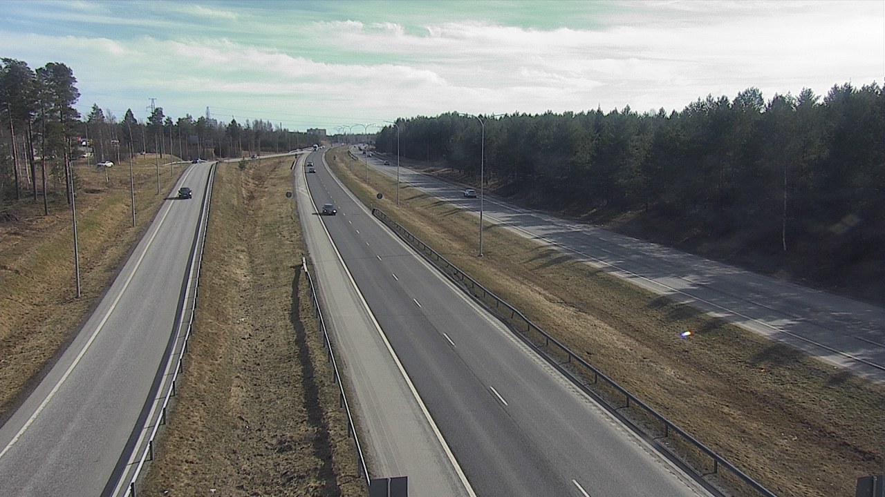 Weather Camera Image Väg 4 Oleåborg, Pateniemi, Oulu, Pohjois-Pohjanmaa