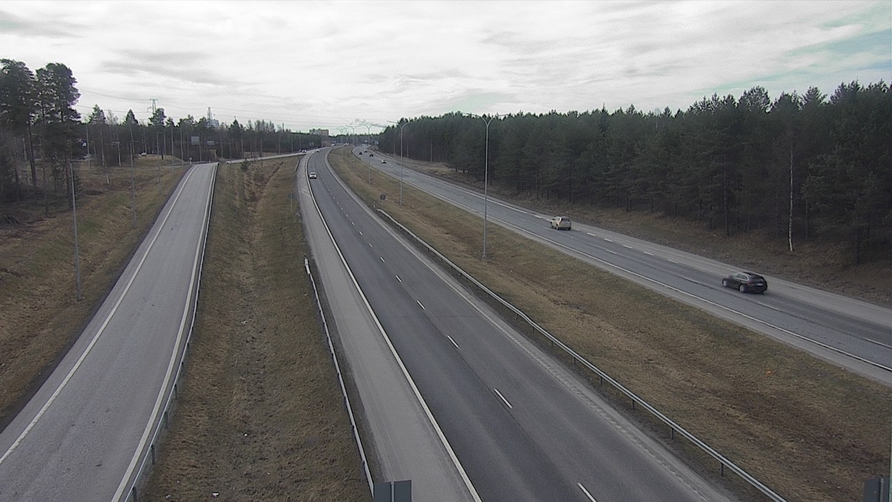 Weather Camera Image Väg 4 Oleåborg, Pateniemi, Oulu, Pohjois-Pohjanmaa