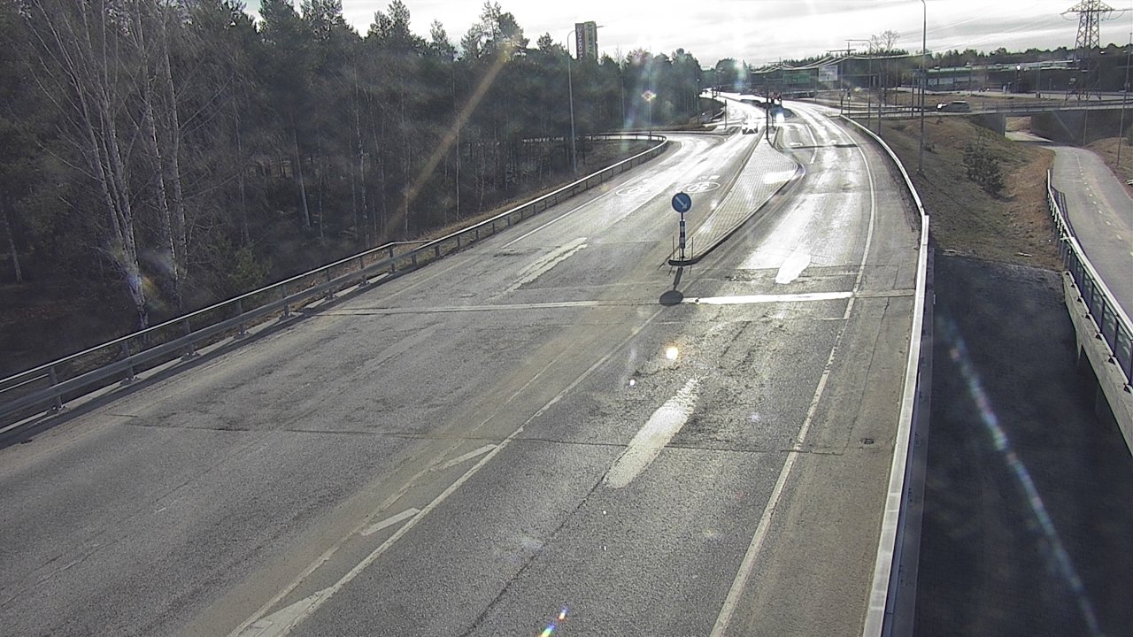 Weather Camera Image Road 4 Oulu, Pateniemi, Oulu, Pohjois-Pohjanmaa