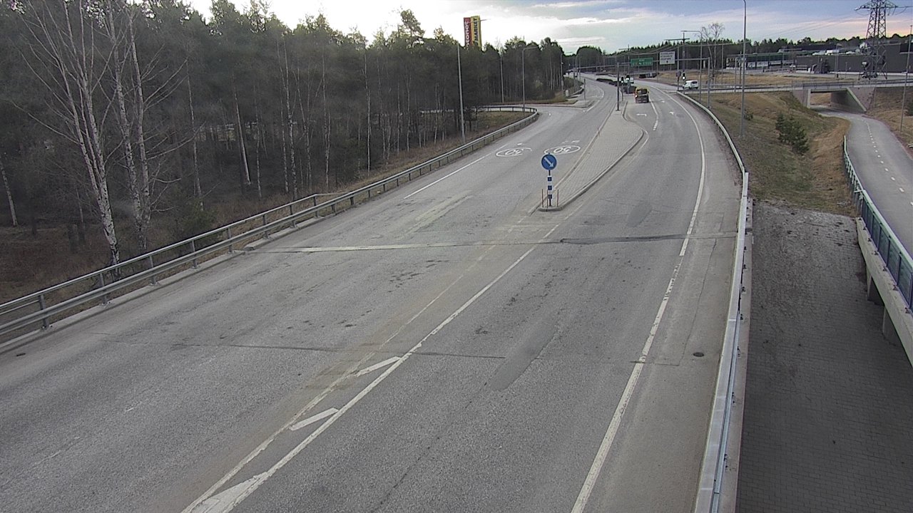 Weather Camera Image Väg 4 Oleåborg, Pateniemi, Oulu, Pohjois-Pohjanmaa