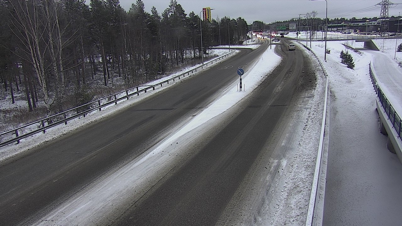 Weather Camera Image Väg 4 Oleåborg, Pateniemi, Oulu, Pohjois-Pohjanmaa