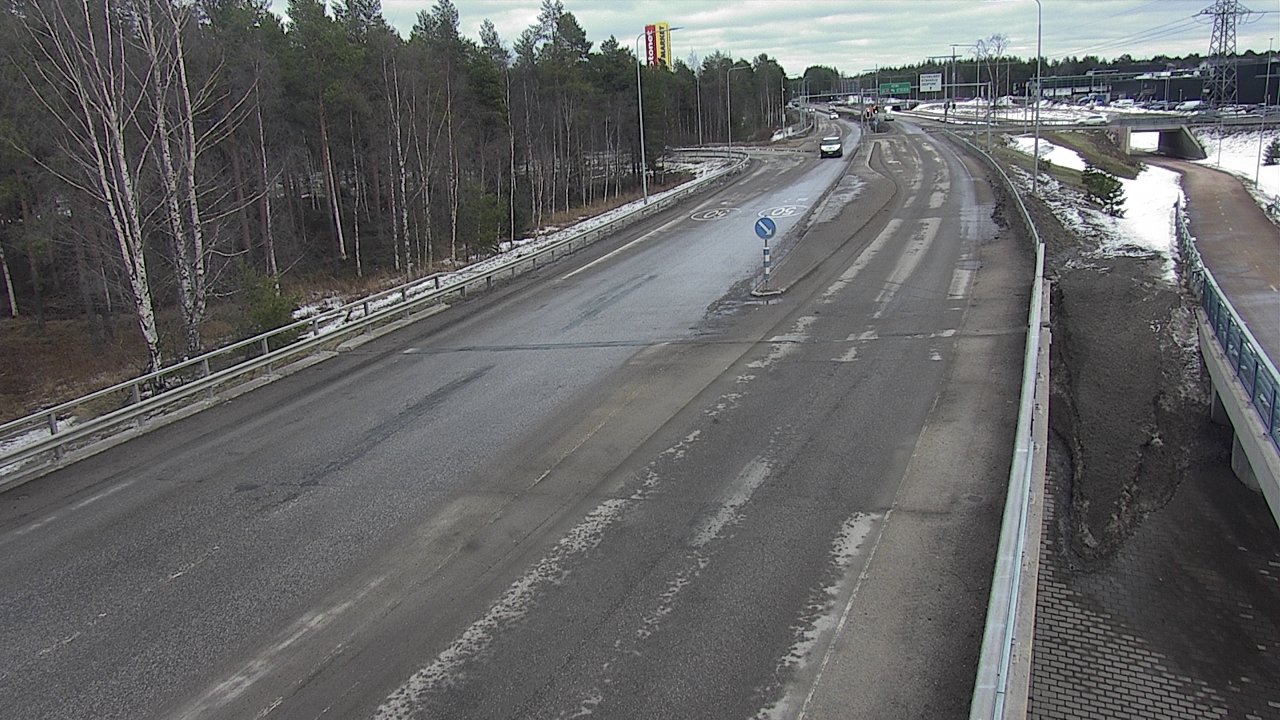Weather Camera Image Road 4 Oulu, Pateniemi, Oulu, Pohjois-Pohjanmaa