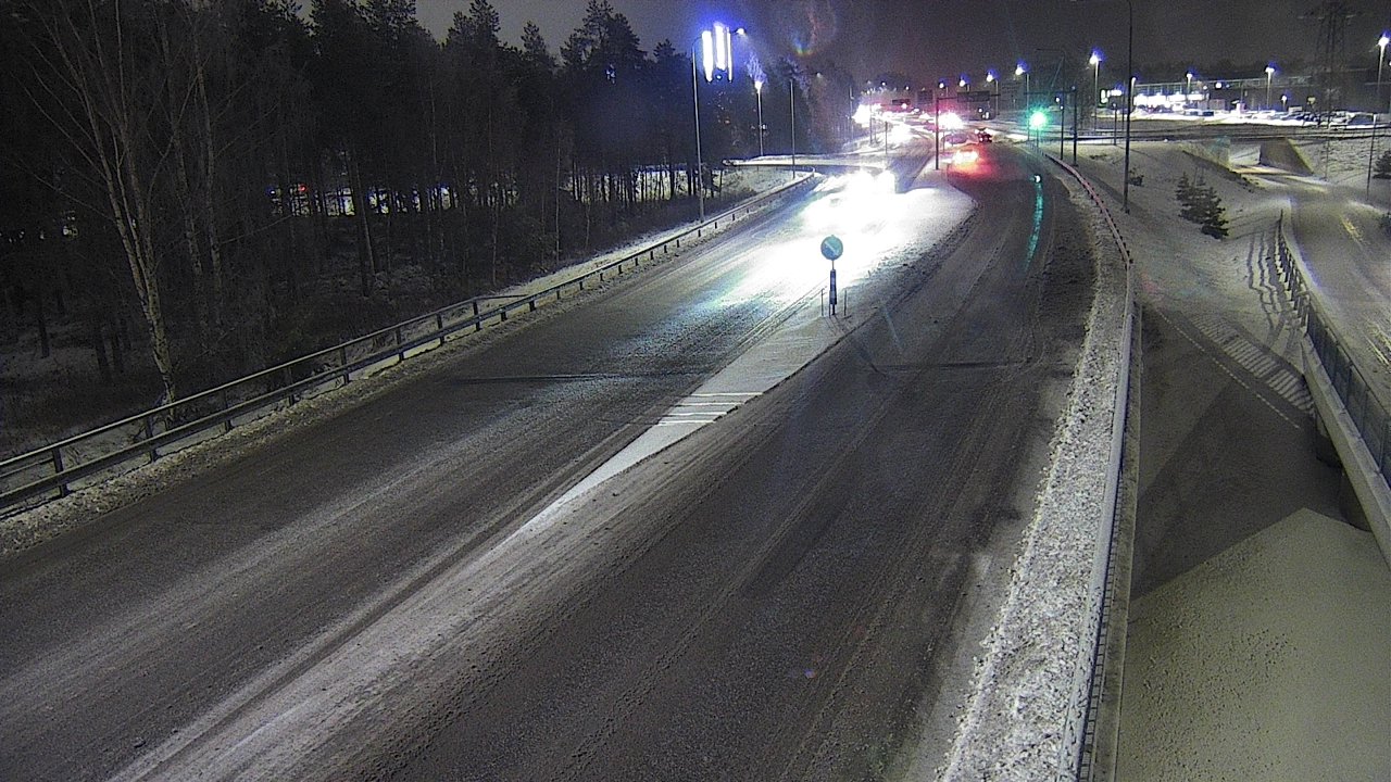 Weather Camera Image Väg 4 Oleåborg, Pateniemi, Oulu, Pohjois-Pohjanmaa