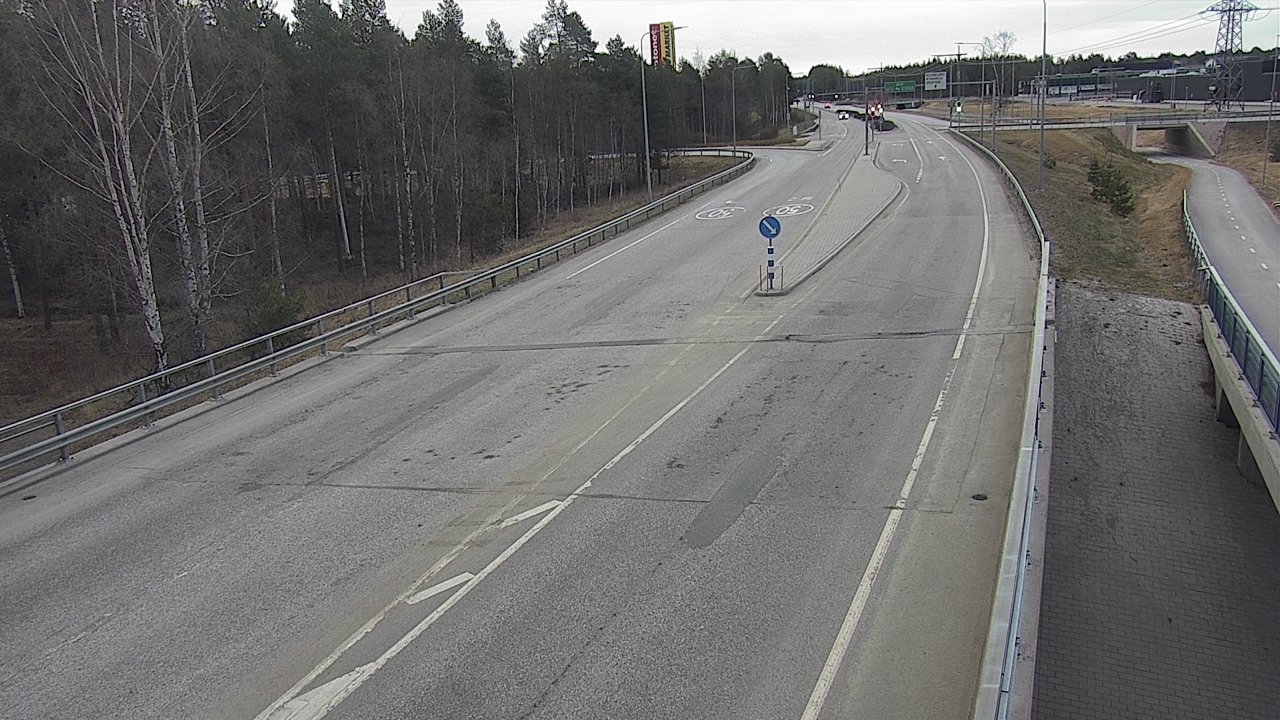 Weather Camera Image Väg 4 Oleåborg, Pateniemi, Oulu, Pohjois-Pohjanmaa