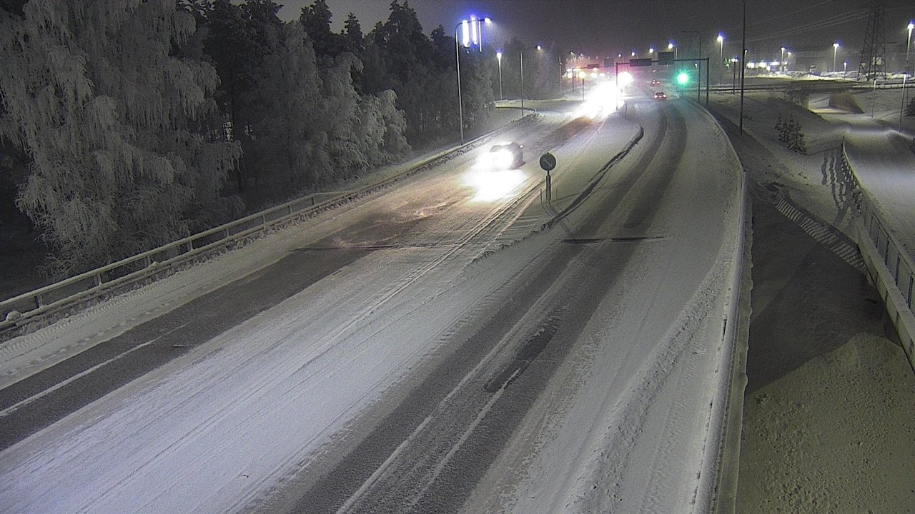 Weather Camera Image Road 4 Oulu, Pateniemi, Oulu, Pohjois-Pohjanmaa