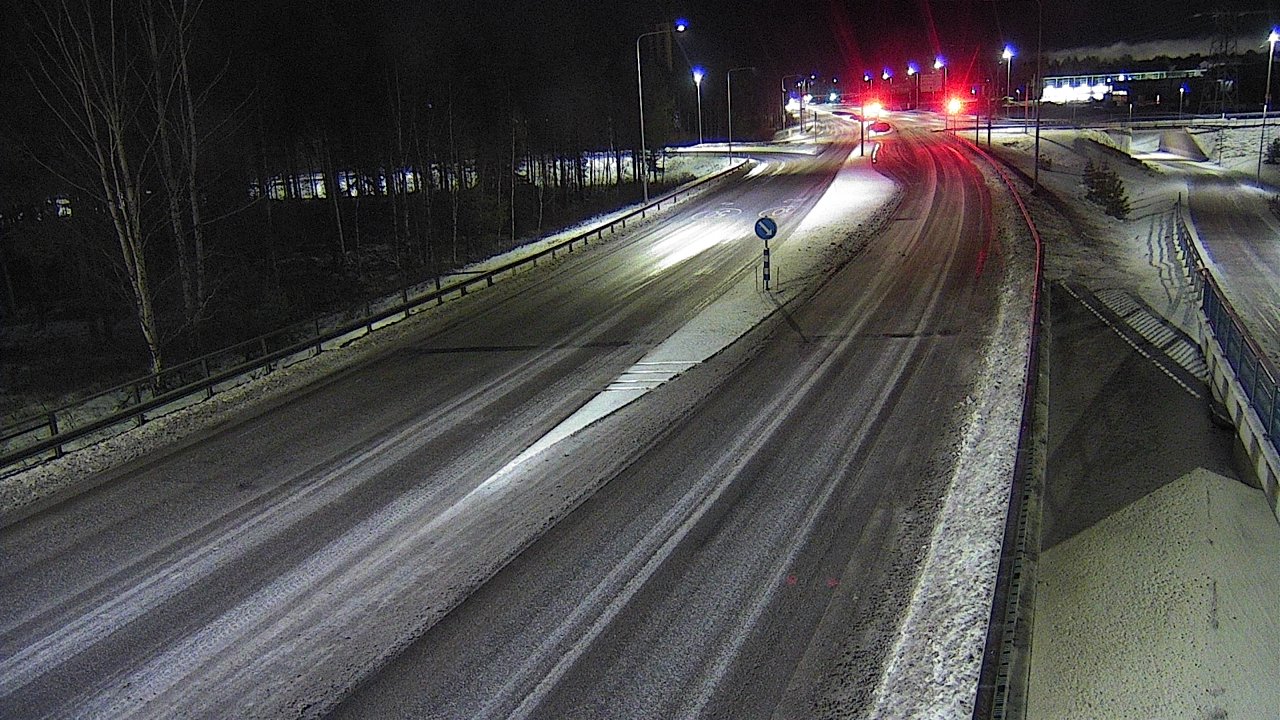 Weather Camera Image Väg 4 Oleåborg, Pateniemi, Oulu, Pohjois-Pohjanmaa