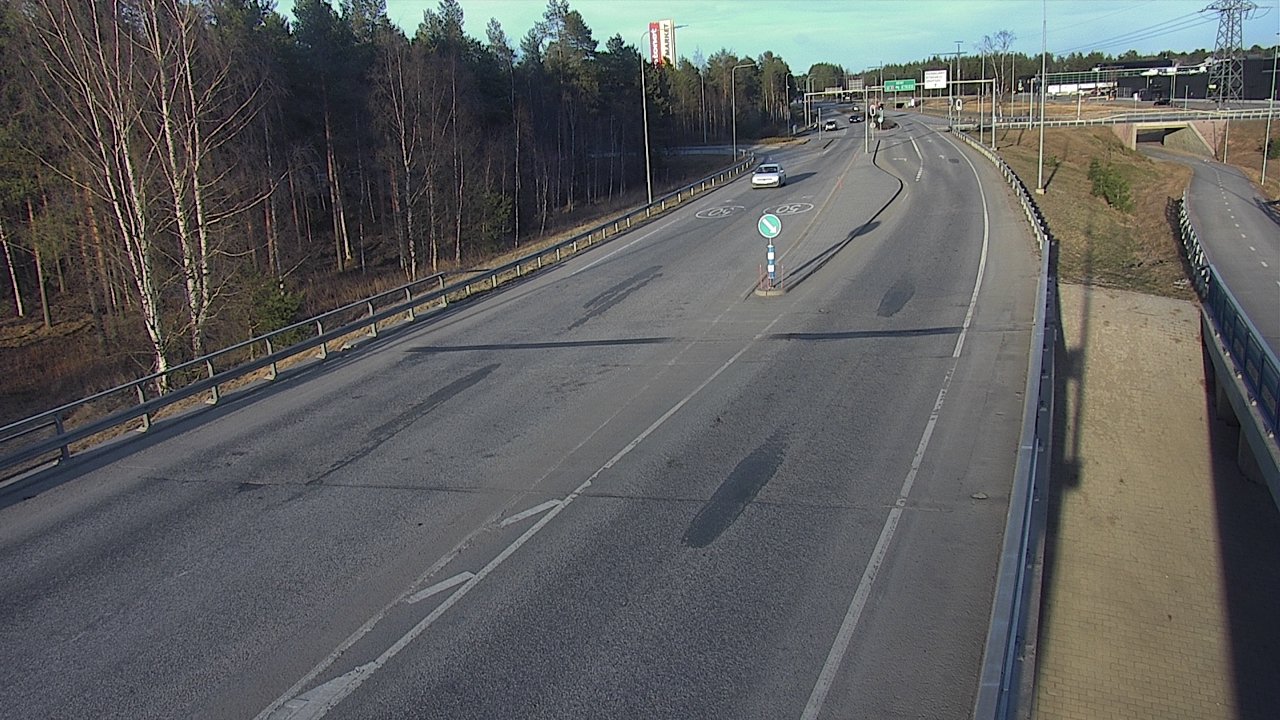 Weather Camera Image Road 4 Oulu, Pateniemi, Oulu, Pohjois-Pohjanmaa