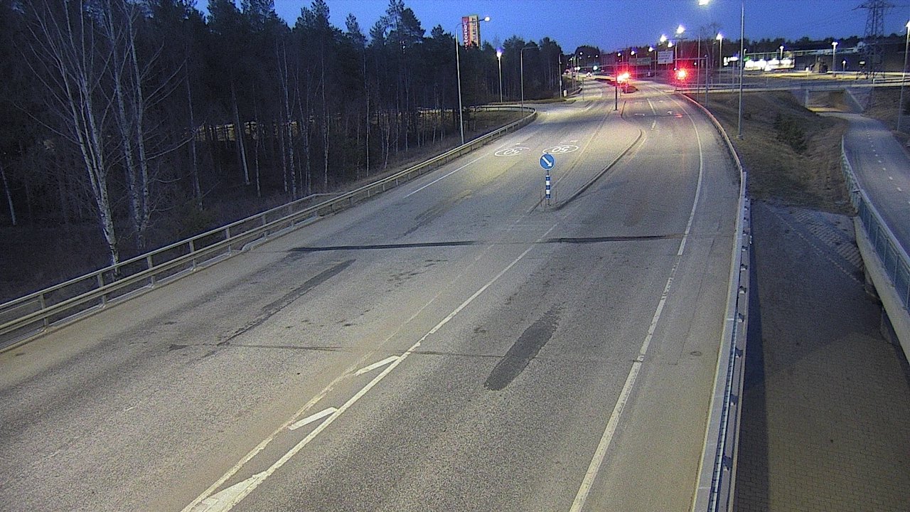 Weather Camera Image Road 4 Oulu, Pateniemi, Oulu, Pohjois-Pohjanmaa