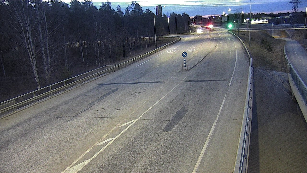 Weather Camera Image Road 4 Oulu, Pateniemi, Oulu, Pohjois-Pohjanmaa