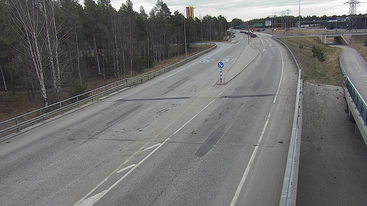 Weather Camera Image Väg 4 Oleåborg, Pateniemi, Oulu, Pohjois-Pohjanmaa