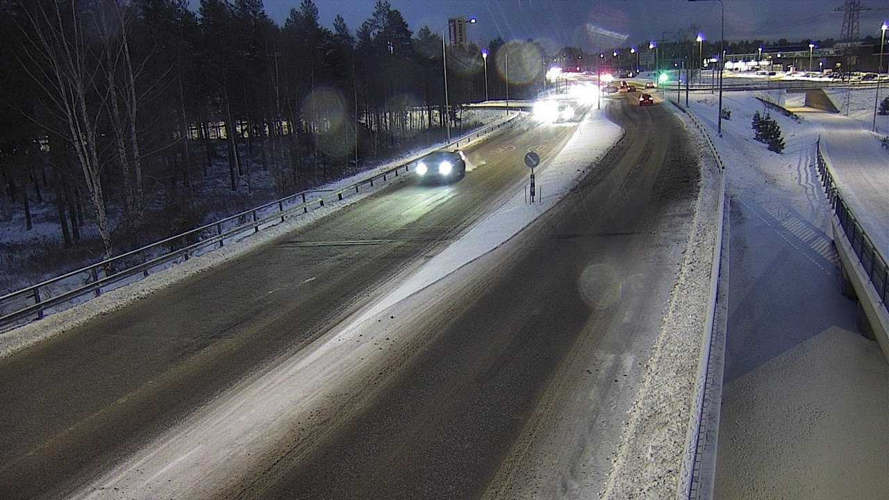 Weather Camera Image Väg 4 Oleåborg, Pateniemi, Oulu, Pohjois-Pohjanmaa