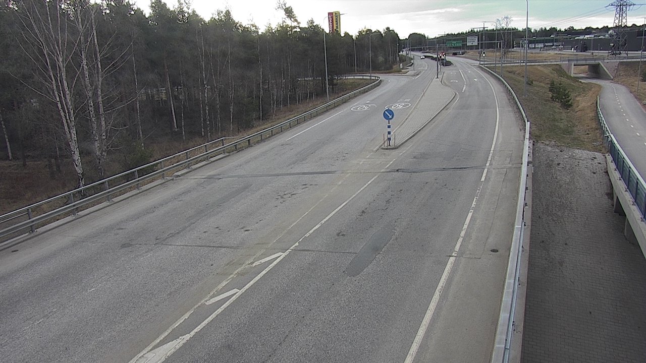 Weather Camera Image Väg 4 Oleåborg, Pateniemi, Oulu, Pohjois-Pohjanmaa