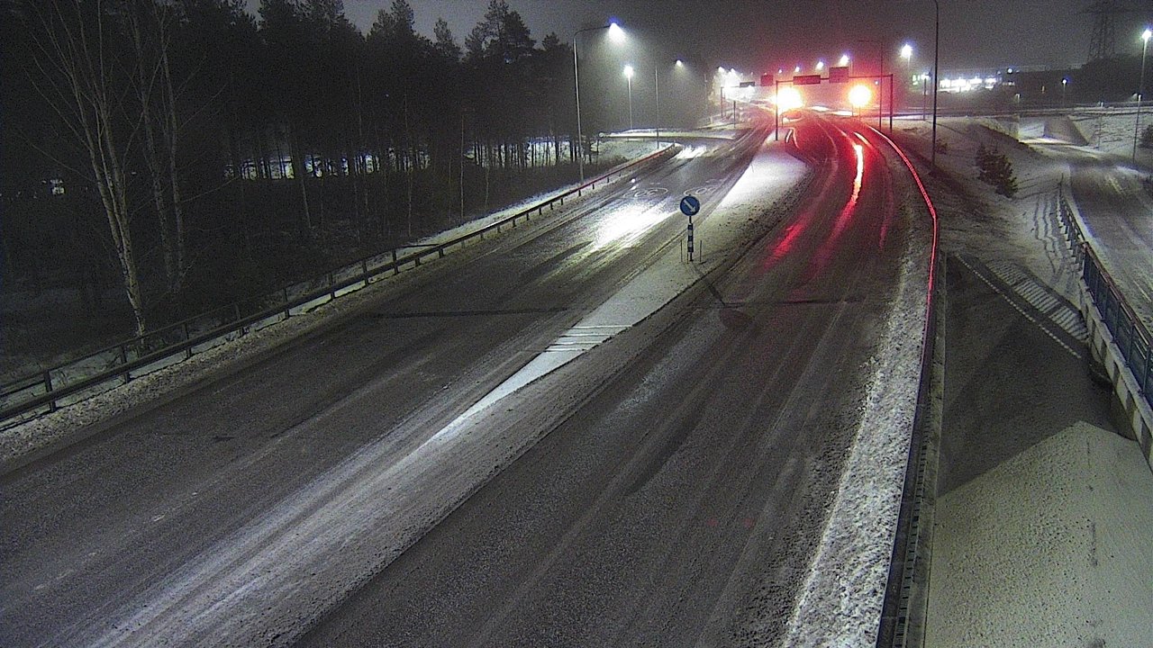 Weather Camera Image Väg 4 Oleåborg, Pateniemi, Oulu, Pohjois-Pohjanmaa