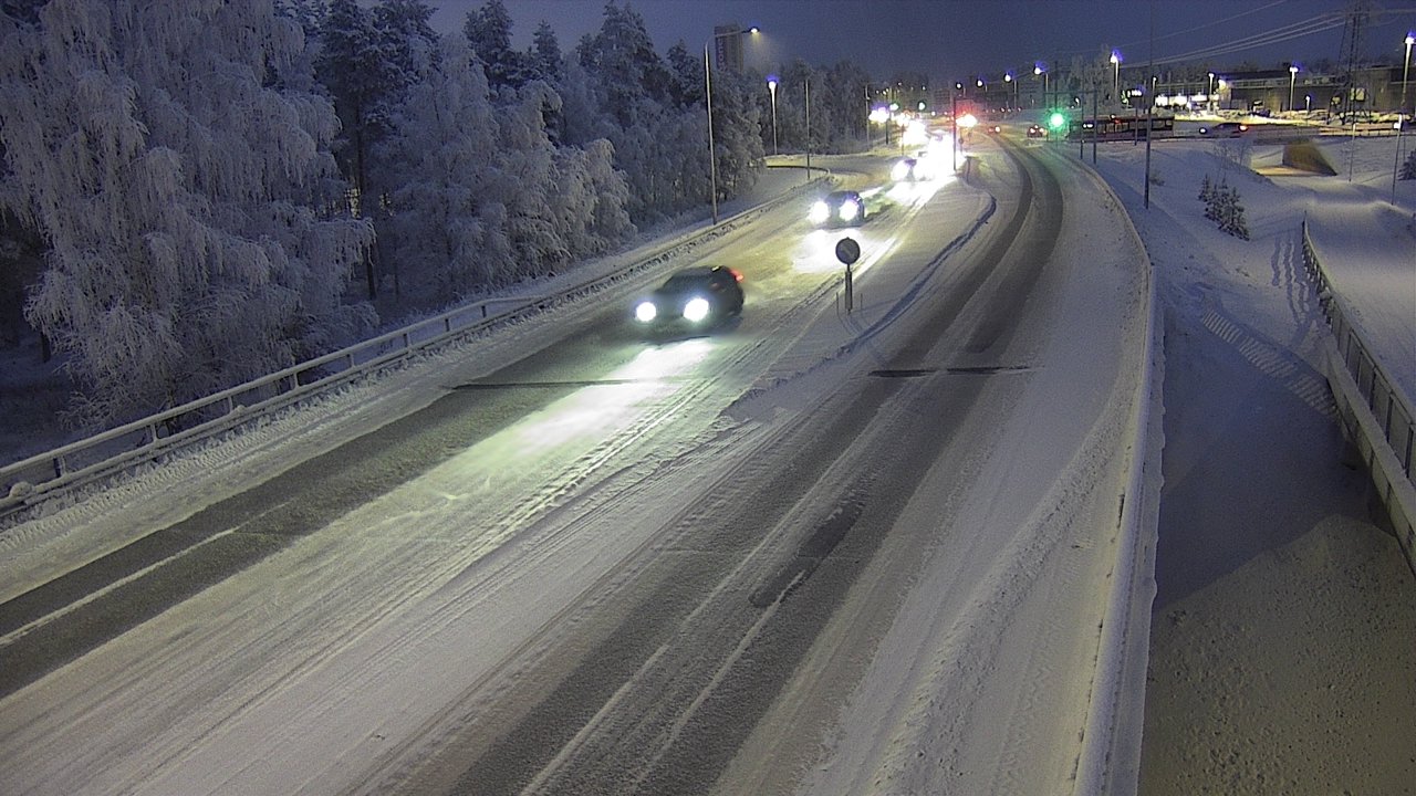 Weather Camera Image Road 4 Oulu, Pateniemi, Oulu, Pohjois-Pohjanmaa