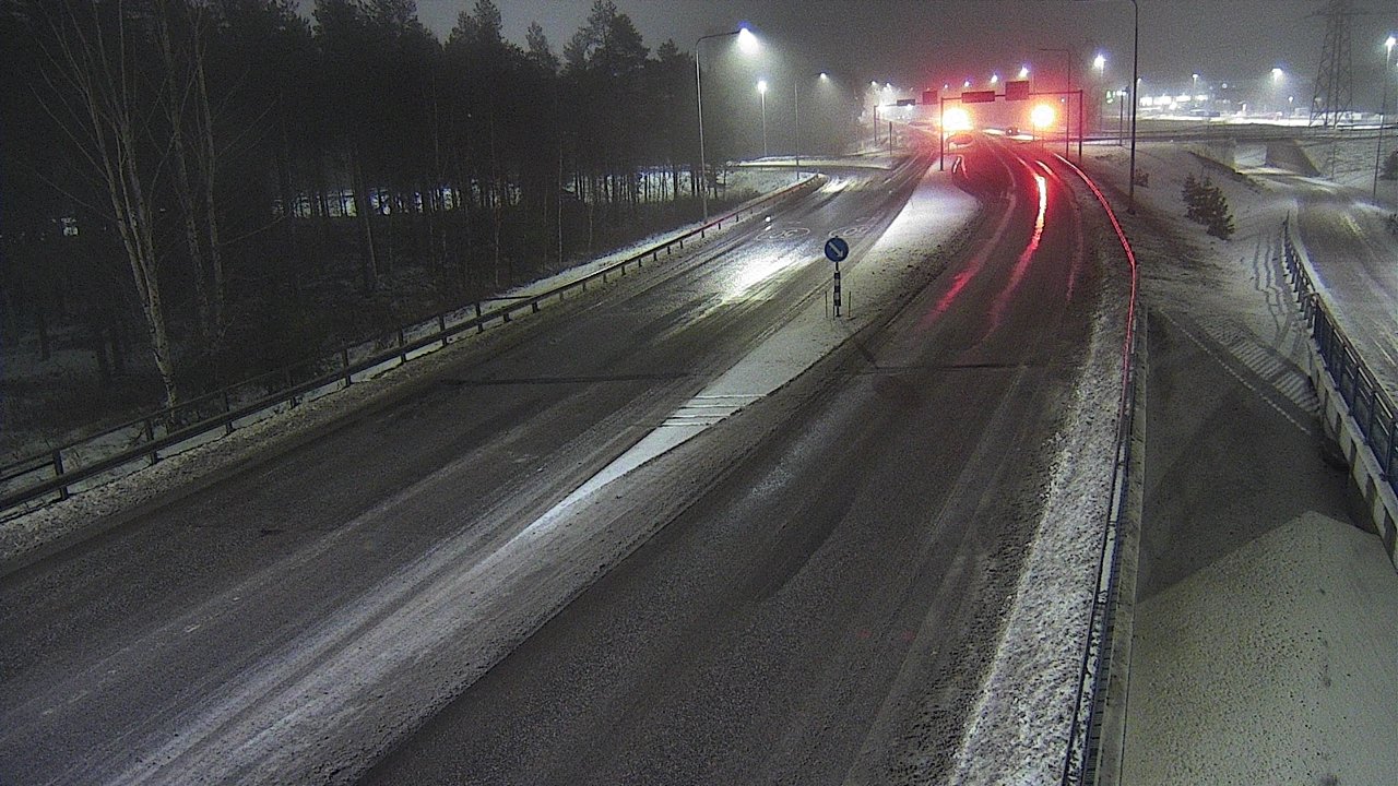 Weather Camera Image Väg 4 Oleåborg, Pateniemi, Oulu, Pohjois-Pohjanmaa