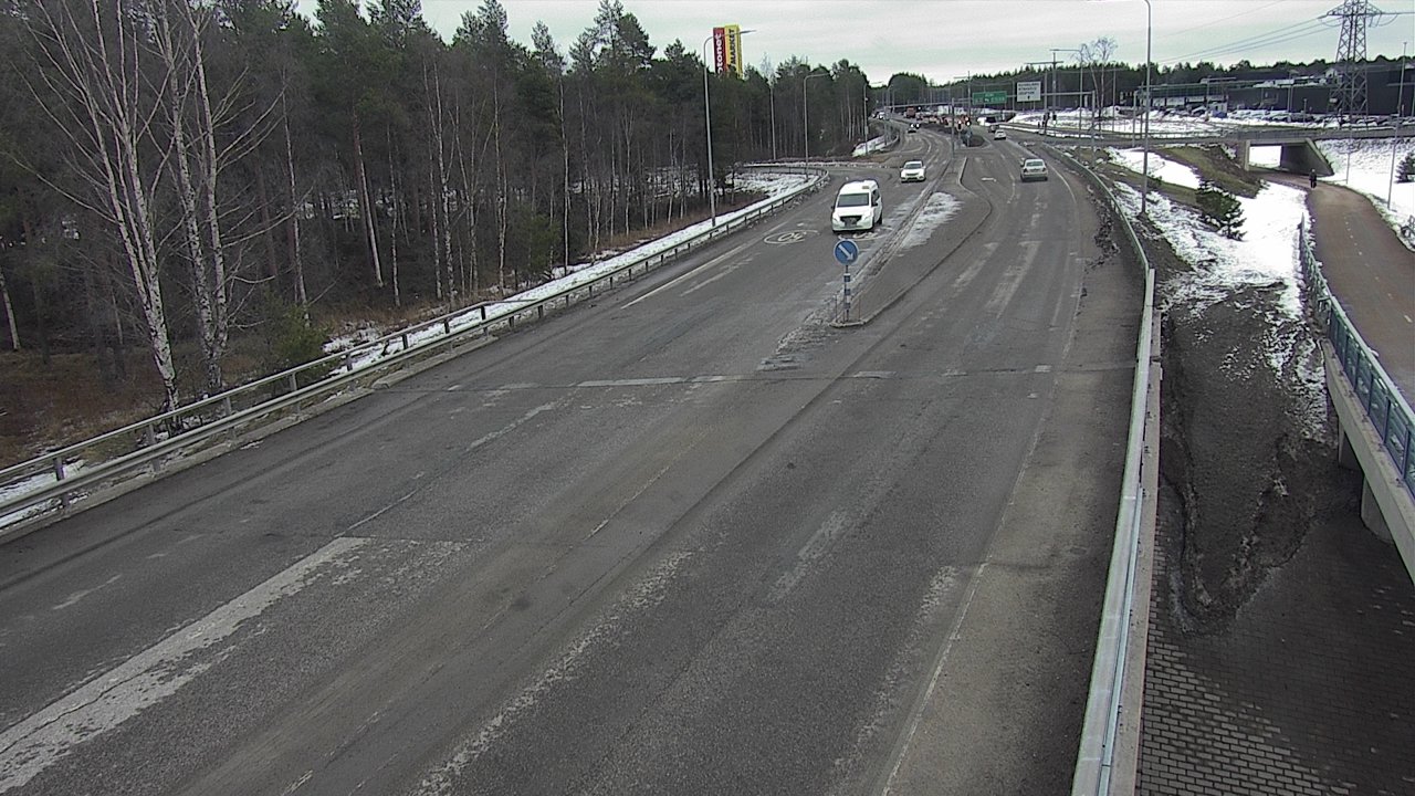 Weather Camera Image Road 4 Oulu, Pateniemi, Oulu, Pohjois-Pohjanmaa