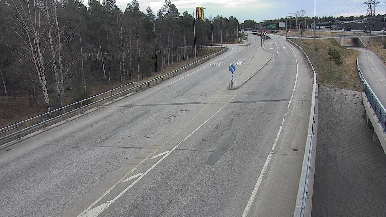 Weather Camera Image Väg 4 Oleåborg, Pateniemi, Oulu, Pohjois-Pohjanmaa