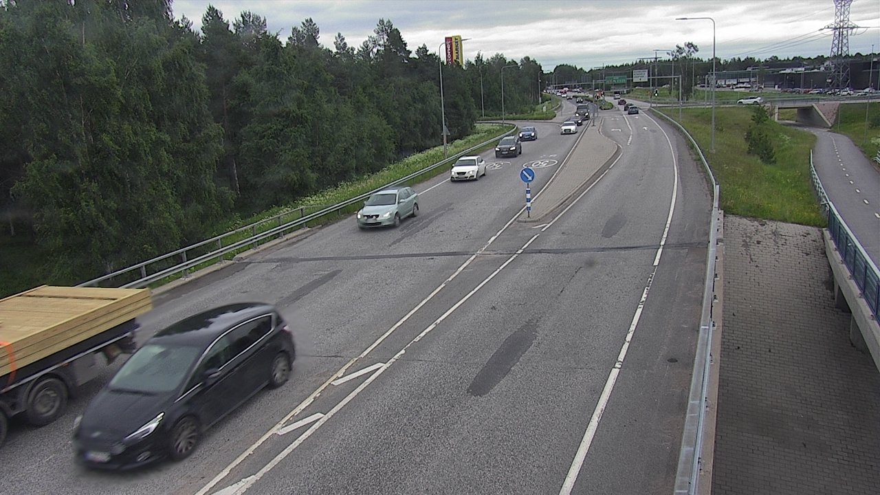 Weather Camera Image Väg 4 Oleåborg, Pateniemi, Oulu, Pohjois-Pohjanmaa