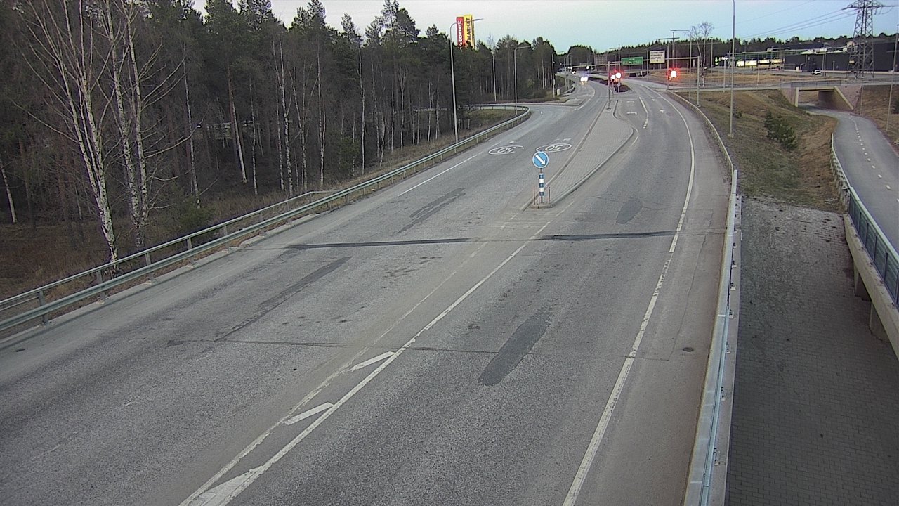 Weather Camera Image Road 4 Oulu, Pateniemi, Oulu, Pohjois-Pohjanmaa