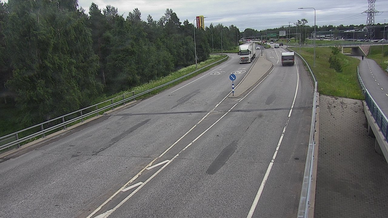 Weather Camera Image Väg 4 Oleåborg, Pateniemi, Oulu, Pohjois-Pohjanmaa