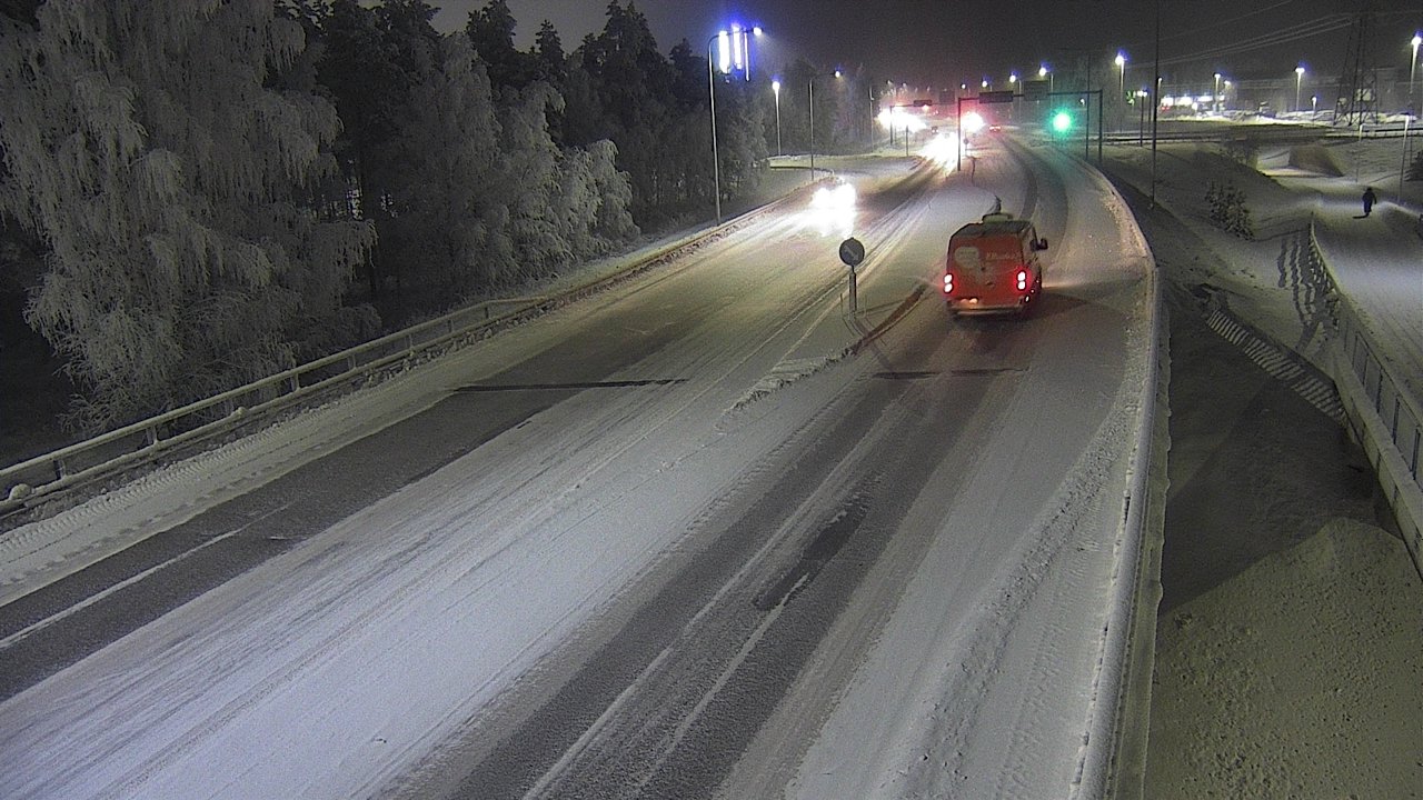 Weather Camera Image Road 4 Oulu, Pateniemi, Oulu, Pohjois-Pohjanmaa