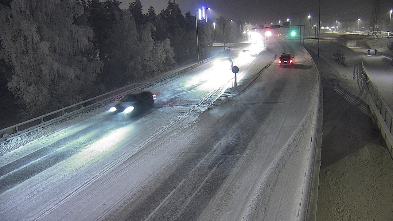 Weather Camera Image Road 4 Oulu, Pateniemi, Oulu, Pohjois-Pohjanmaa