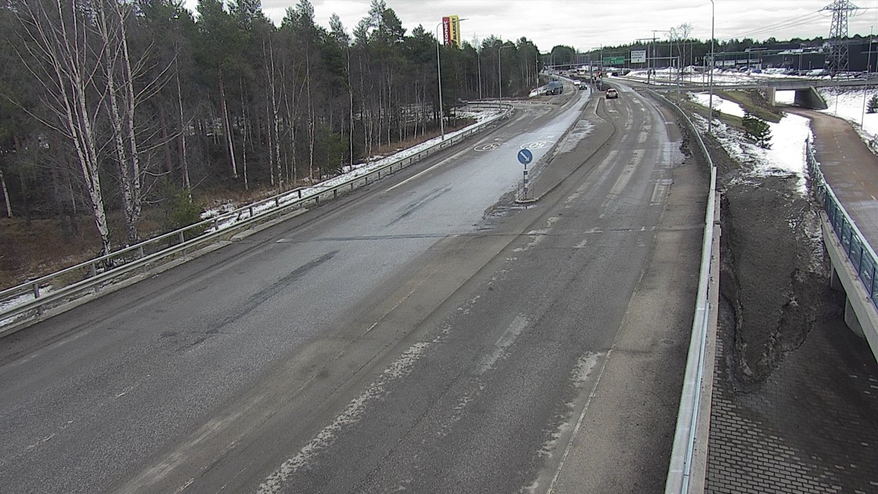 Weather Camera Image Road 4 Oulu, Pateniemi, Oulu, Pohjois-Pohjanmaa
