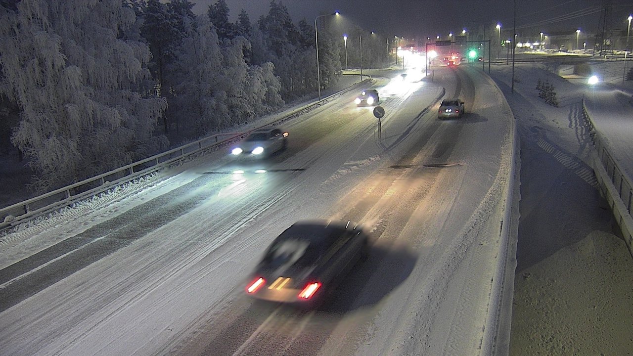 Weather Camera Image Road 4 Oulu, Pateniemi, Oulu, Pohjois-Pohjanmaa