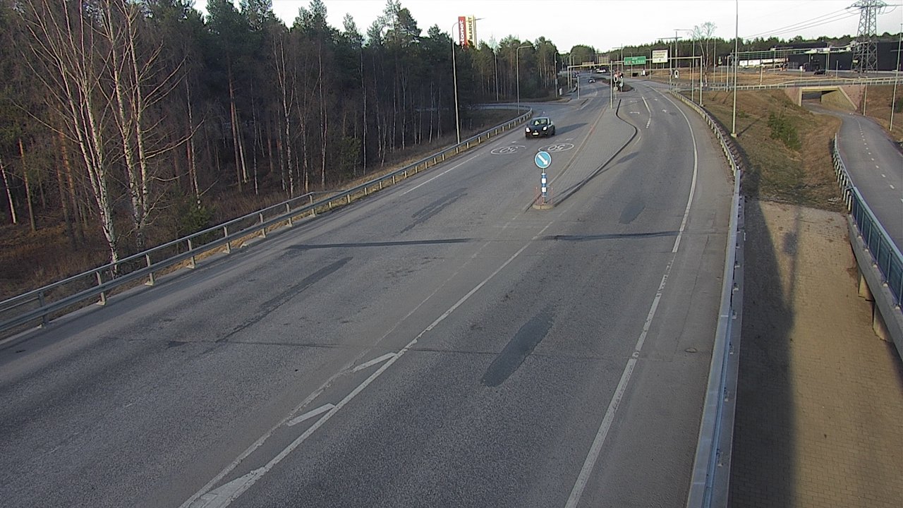 Weather Camera Image Road 4 Oulu, Pateniemi, Oulu, Pohjois-Pohjanmaa