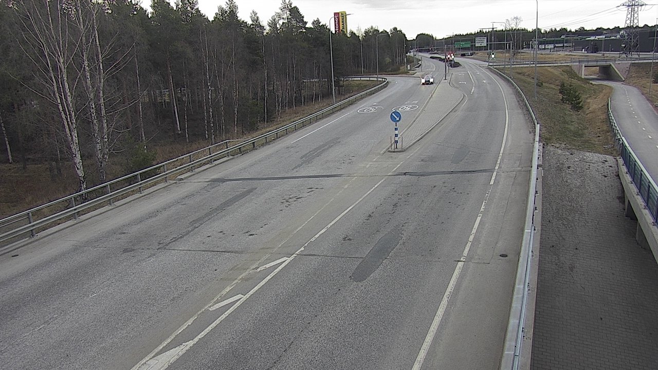 Weather Camera Image Väg 4 Oleåborg, Pateniemi, Oulu, Pohjois-Pohjanmaa