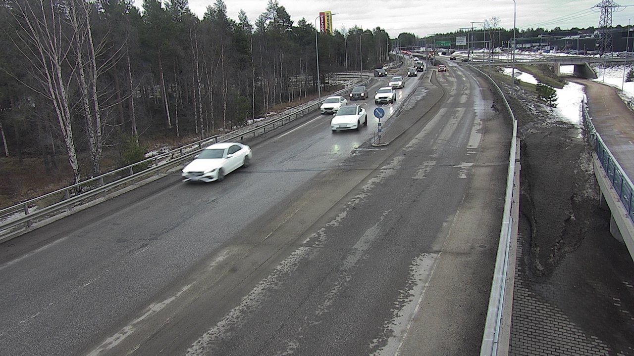 Weather Camera Image Road 4 Oulu, Pateniemi, Oulu, Pohjois-Pohjanmaa