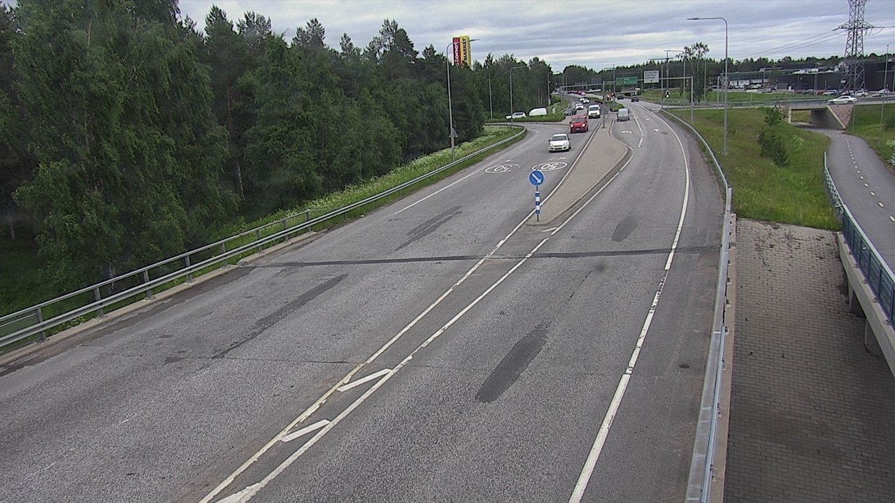 Weather Camera Image Väg 4 Oleåborg, Pateniemi, Oulu, Pohjois-Pohjanmaa