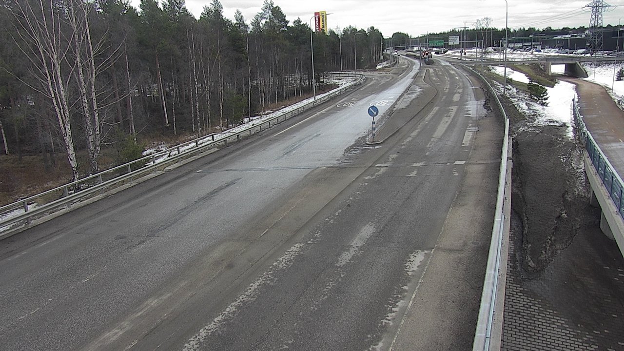 Weather Camera Image Road 4 Oulu, Pateniemi, Oulu, Pohjois-Pohjanmaa