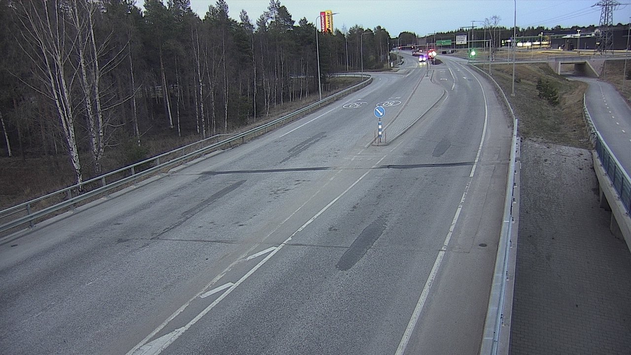 Weather Camera Image Road 4 Oulu, Pateniemi, Oulu, Pohjois-Pohjanmaa