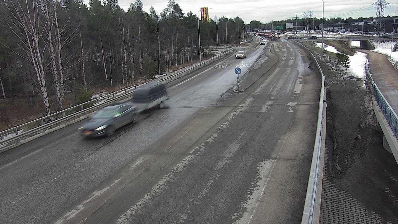 Weather Camera Image Road 4 Oulu, Pateniemi, Oulu, Pohjois-Pohjanmaa