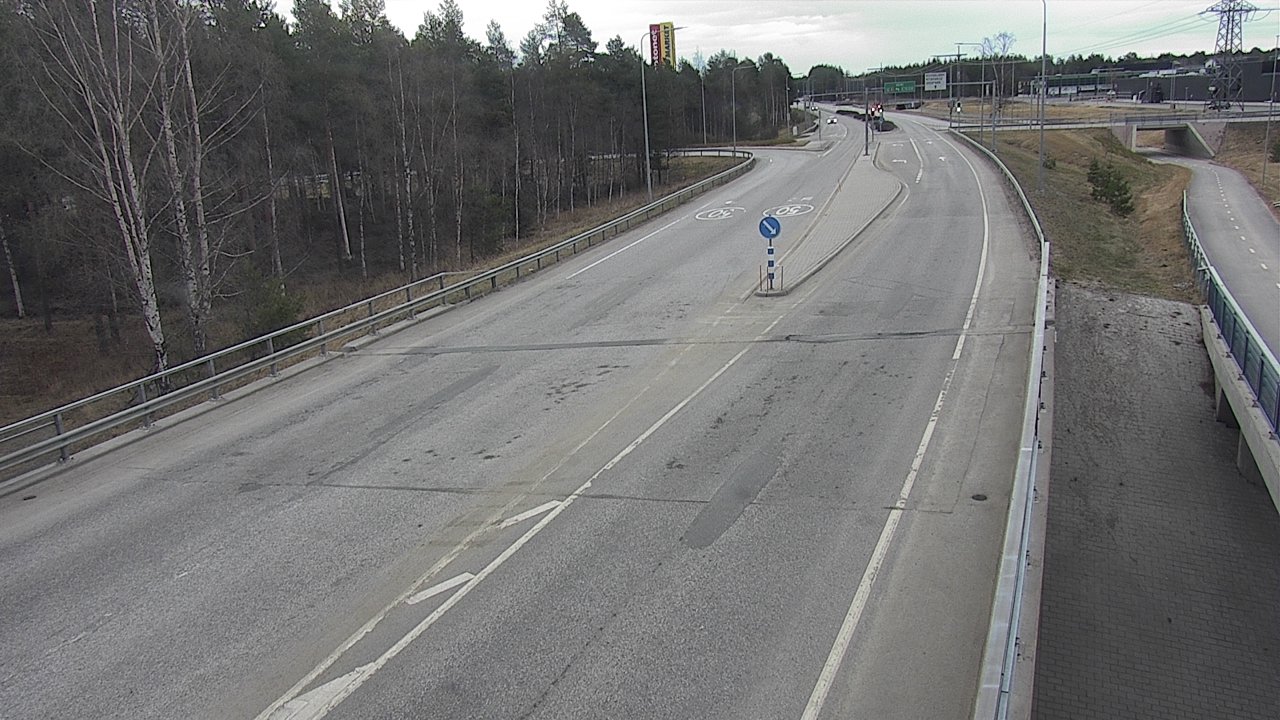 Weather Camera Image Väg 4 Oleåborg, Pateniemi, Oulu, Pohjois-Pohjanmaa