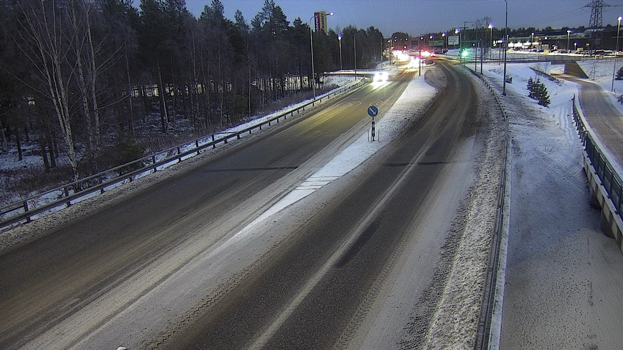 Weather Camera Image Road 4 Oulu, Pateniemi, Oulu, Pohjois-Pohjanmaa