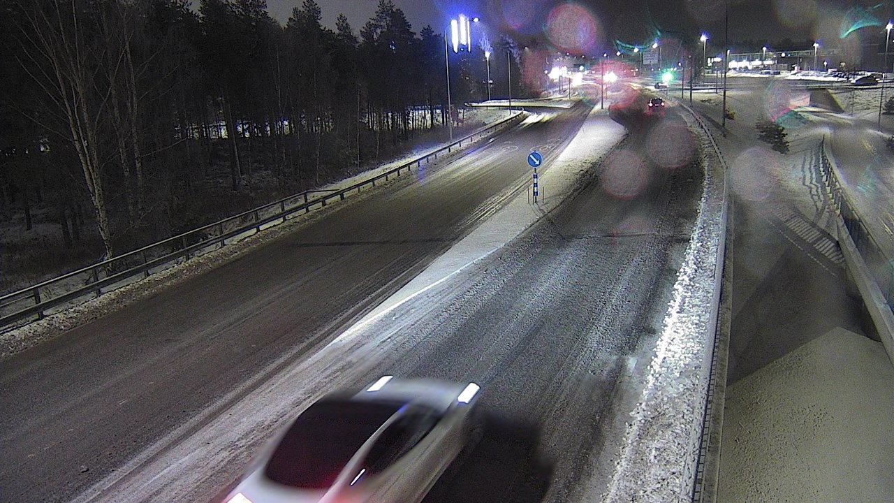 Weather Camera Image Väg 4 Oleåborg, Pateniemi, Oulu, Pohjois-Pohjanmaa