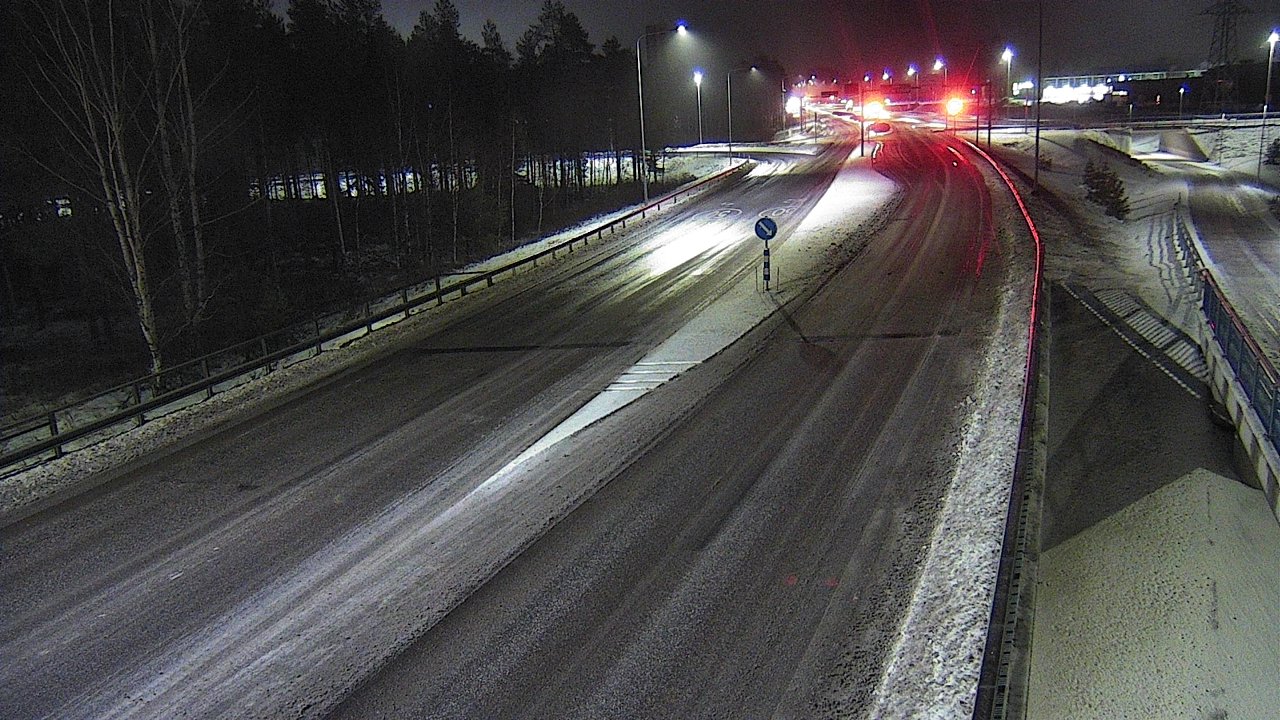 Weather Camera Image Väg 4 Oleåborg, Pateniemi, Oulu, Pohjois-Pohjanmaa