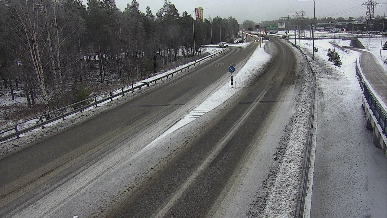 Weather Camera Image Väg 4 Oleåborg, Pateniemi, Oulu, Pohjois-Pohjanmaa