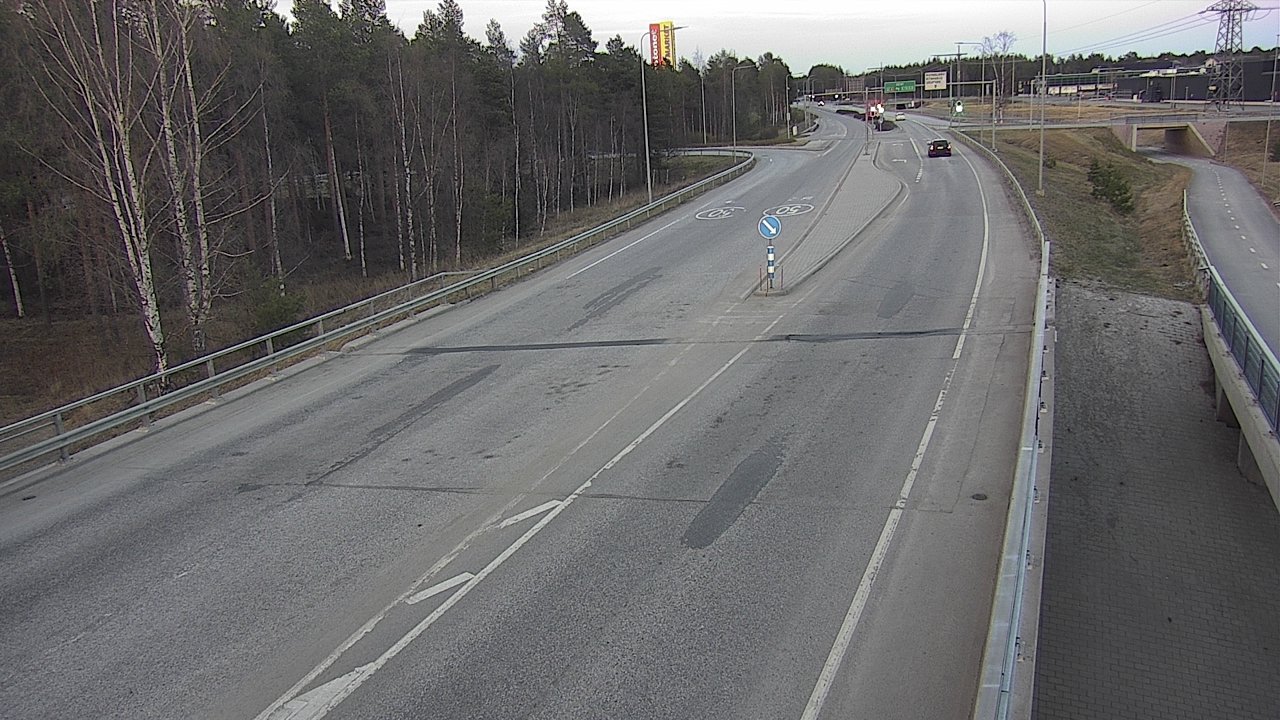 Weather Camera Image Road 4 Oulu, Pateniemi, Oulu, Pohjois-Pohjanmaa